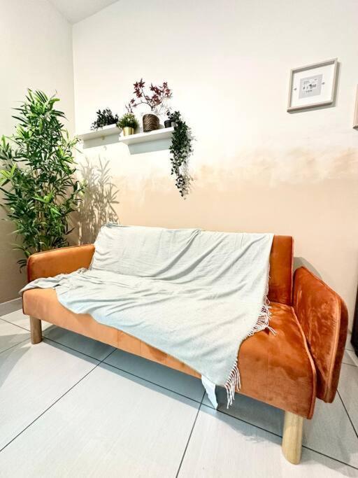 Apartment 2113 Almas Studio100mbps! Netflix By *